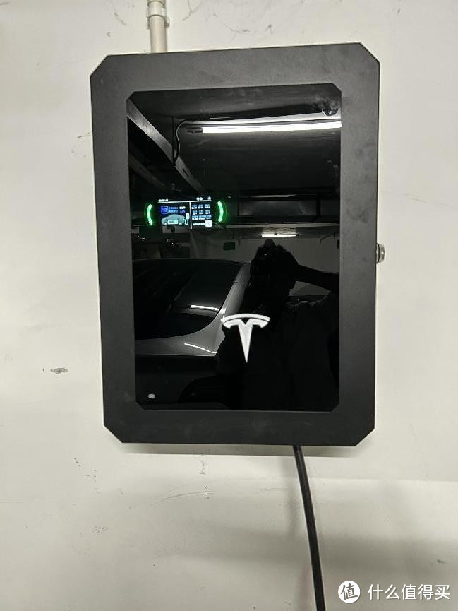 特斯拉有必要花8000元买原厂充电桩吗?第三方充电桩可以吗