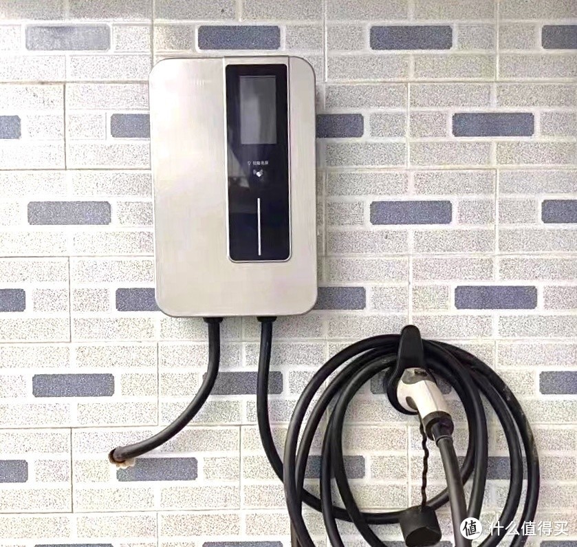 奔驰EQB充电方法推荐，充电站还是家充桩？选哪种充电比较好？